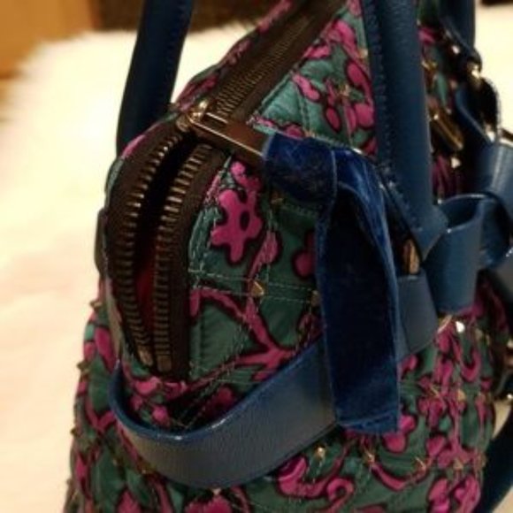 HOST PICK  Limited Edition Marc Jacobs Handbag